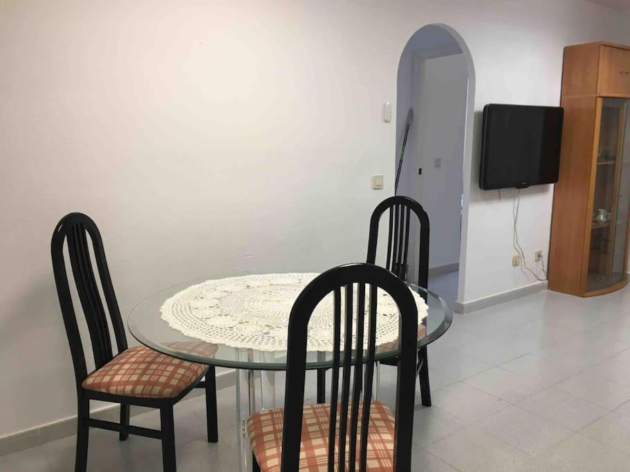 Apartamento Segunda Linea De Playa Con Piscina Ел Алтет Екстериор снимка